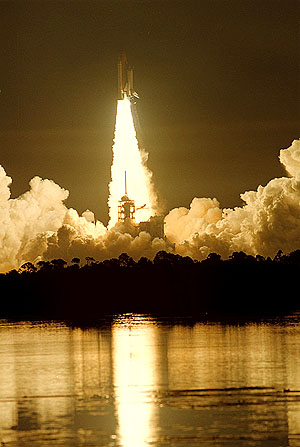 STS-93 Launch from KSC on July 23, 1999