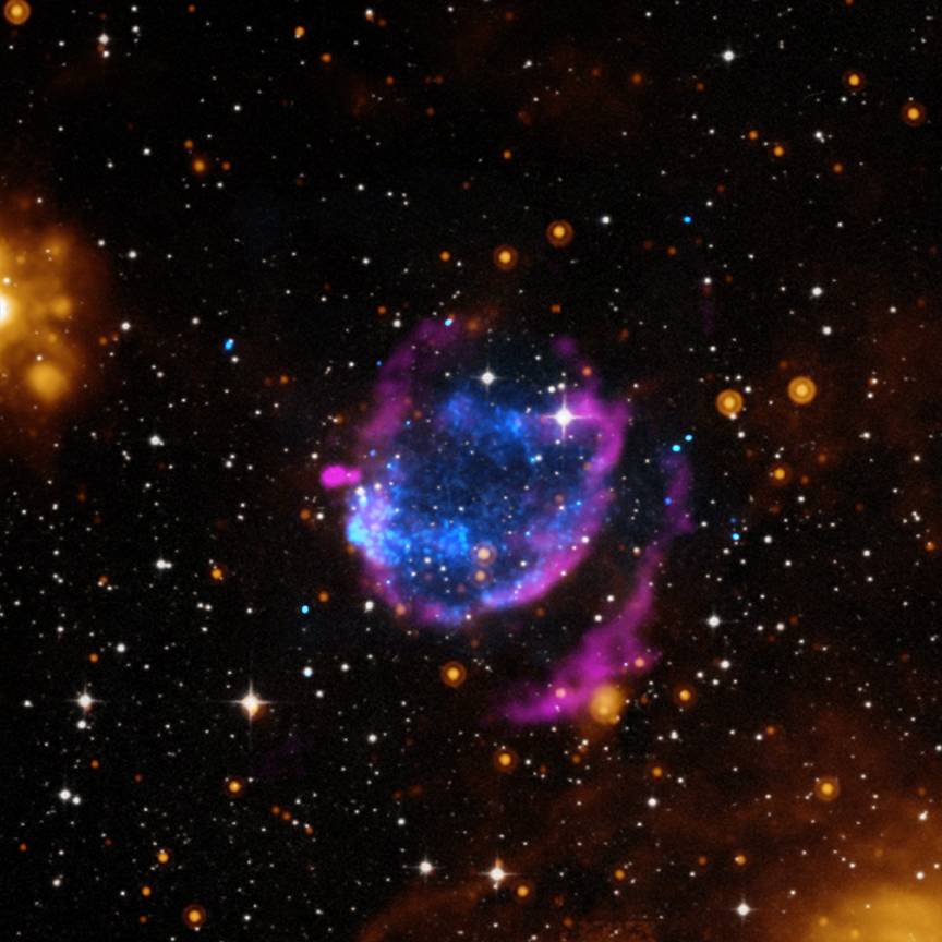 Chandra :: Photo Album :: G352.7-0.1 :: April 10, 2014